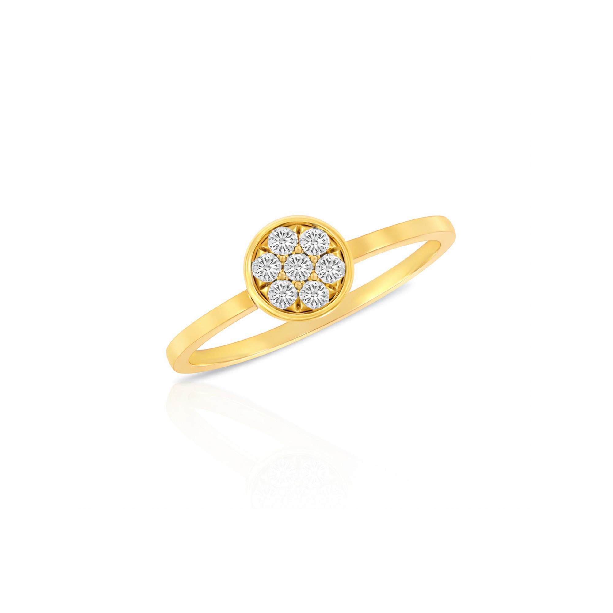 Cluster lab diamond ring in bezel setting