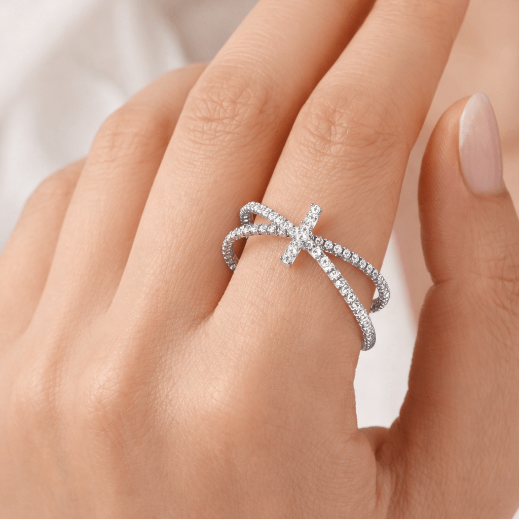 Criss Cross Lab Diamond Ring Dubai