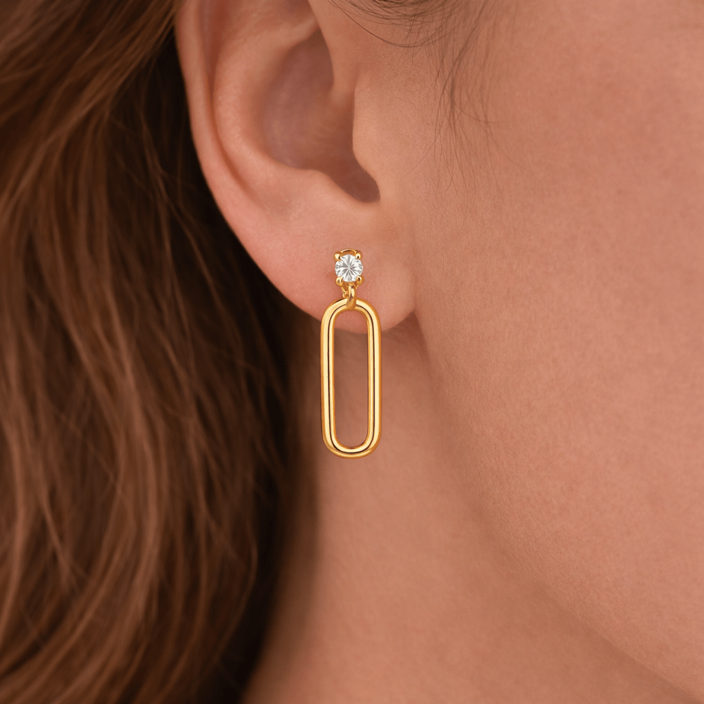 Paper clip lab diamond Earrings Dubai