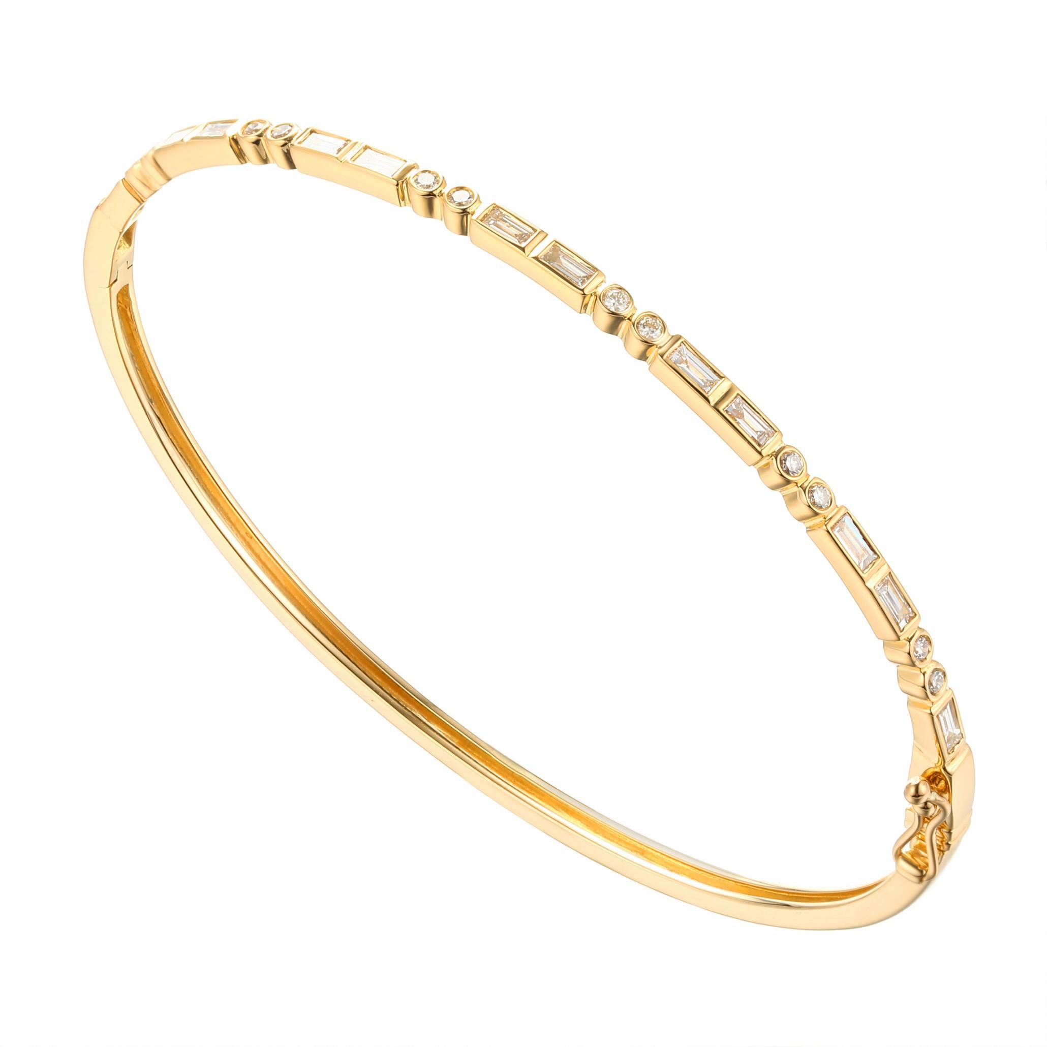 Round and baguette Lab Diamond Bangle