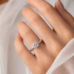 Round diamond engagement ring UAE