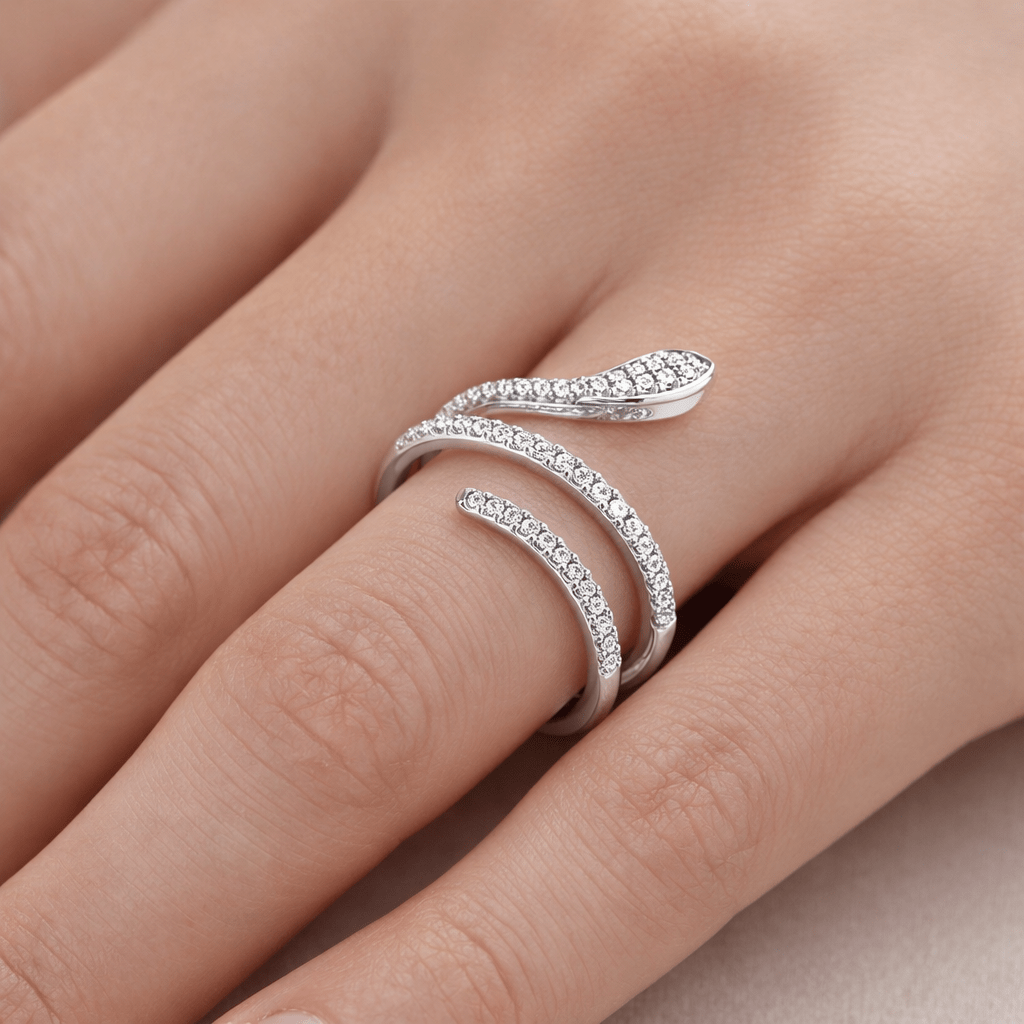 Lab diamond Snake Ring Dubai