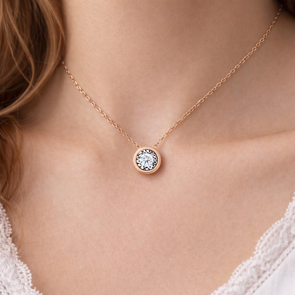 illusion lab diamond pendant in Bezel setting Dubai